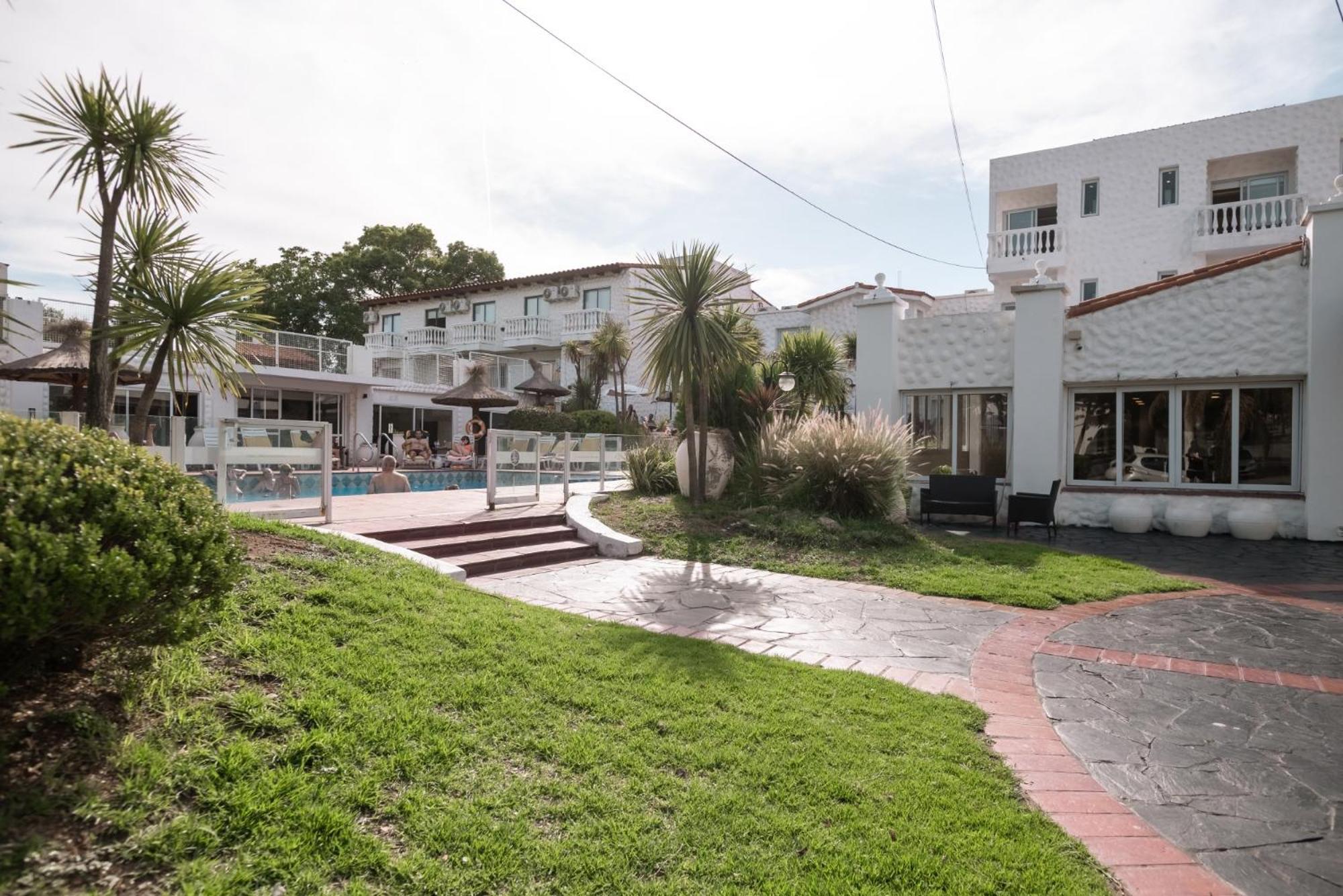 Resort y Spa Santa Cecilia Uno Villa Carlos Paz Exterior foto