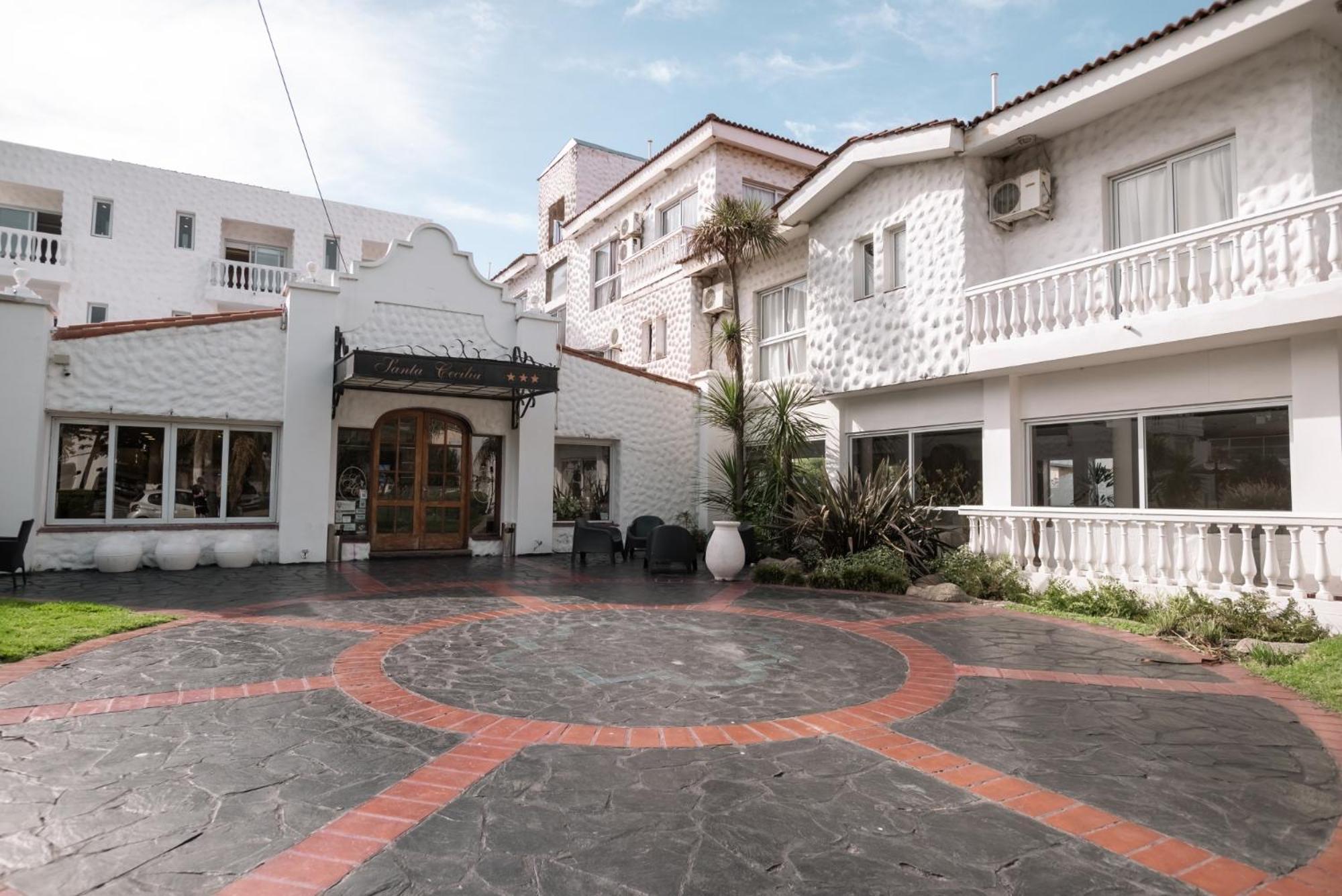 Resort y Spa Santa Cecilia Uno Villa Carlos Paz Exterior foto